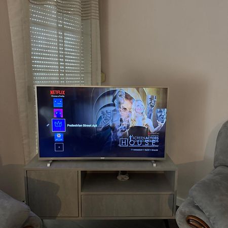 Pedestrian Street Center Apartment Шкодер Экстерьер фото